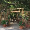 Ingresso accogliente con scritta 